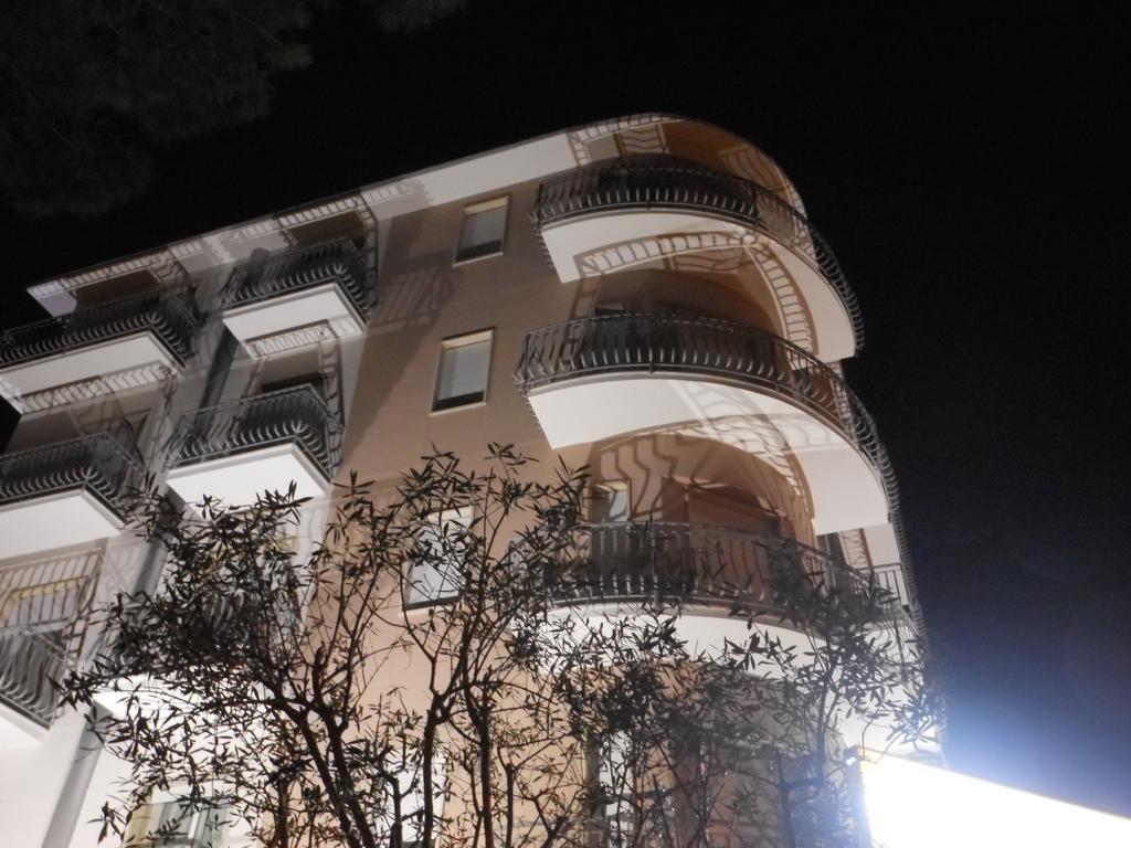 Hotel Jesolo Sand Dış mekan fotoğraf